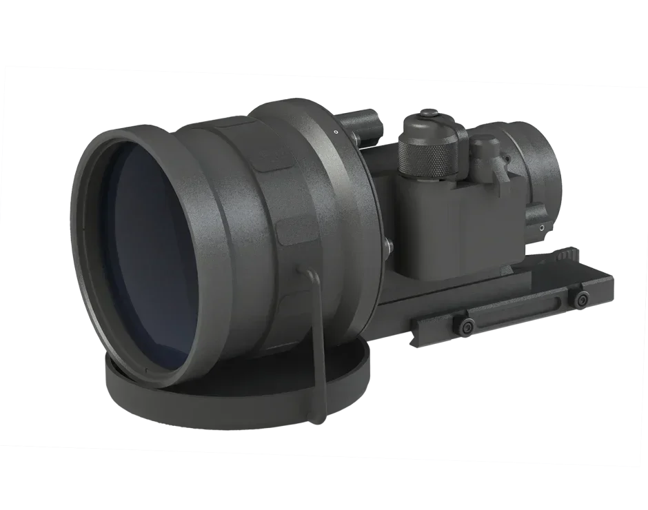 Long-range night vision optic with large lens and tactical mounting rail