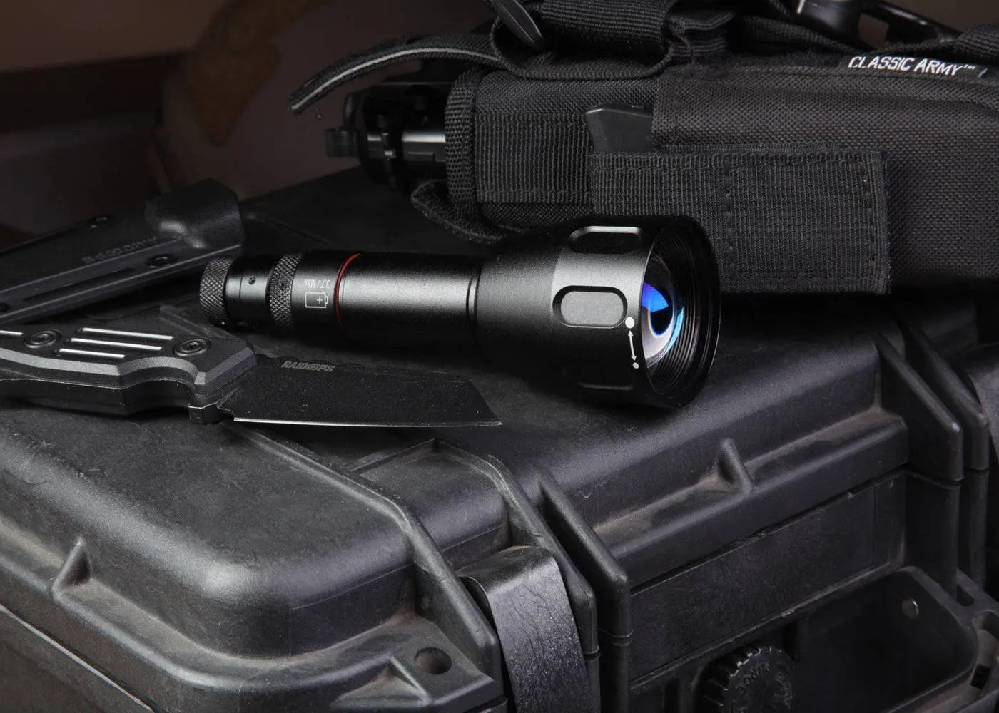 AGM Sioux850 Long-Range Infrared Illuminator - Night Vision Universe
